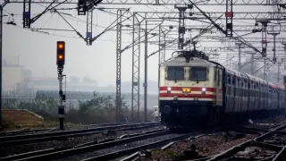 Holi Special Trains 2026: New Delhi To Barabanki Special Trains Announced; Check Stoppage And Timings